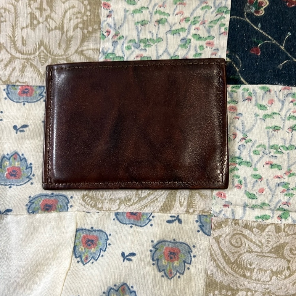 Brown wallet with built in money clip